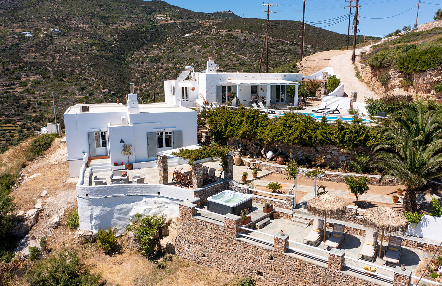 Miles-Away-Travel-Platys-Gialos-Sifnos-Villa-Sea-View-2 (32)