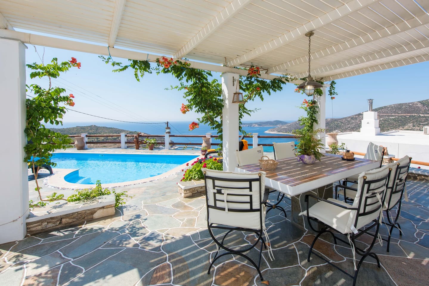 Miles-Away-Travel-Platys-Gialos-Sifnos-Villa-Sea-View (6)