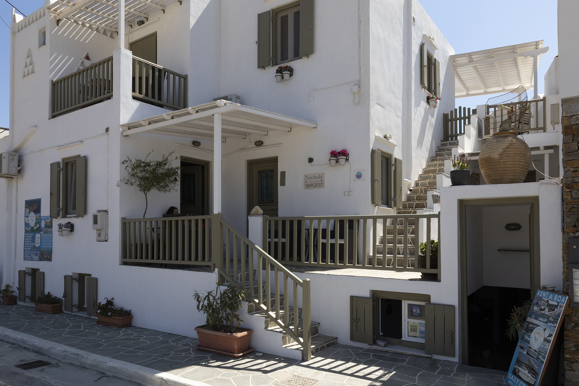 Moschoula-Pension-Miles-Away-Travel-Sifnos (22)