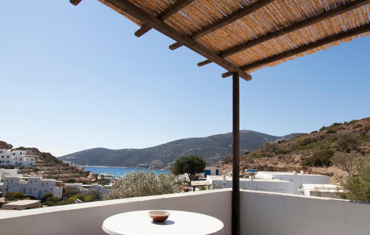 Ostria-studios-Miles-Away-Travel-Sifnos (5)