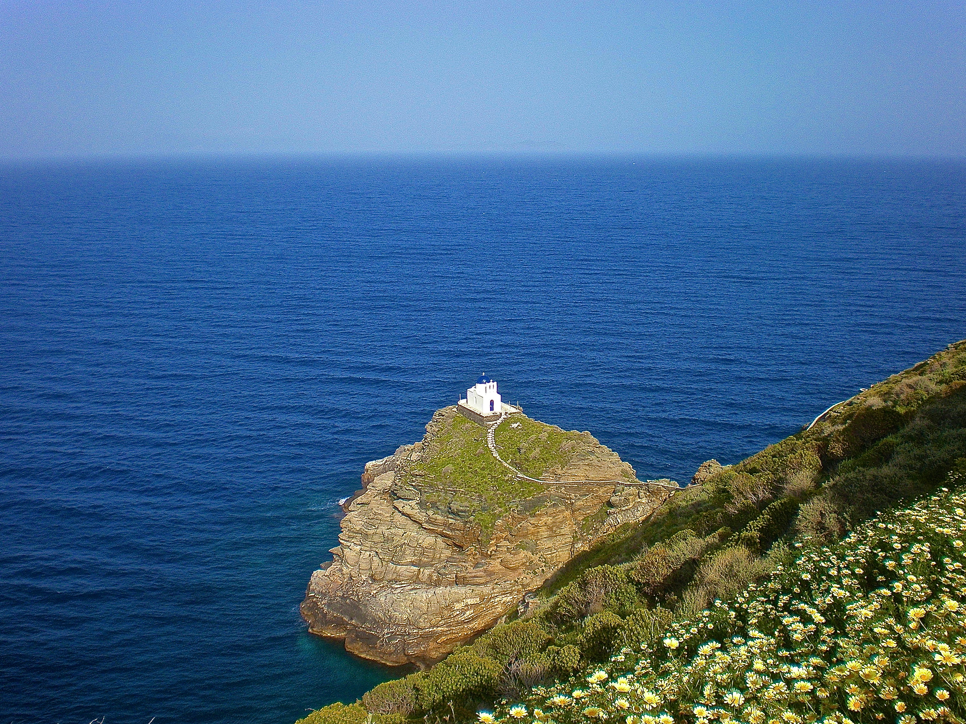 epta-martyres-kastro-sifnos-miles-away-travel-16
