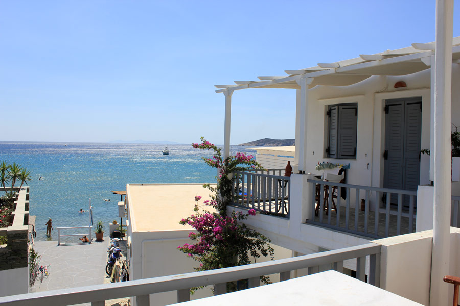 akrogiali-pension-miles-away-travel-09