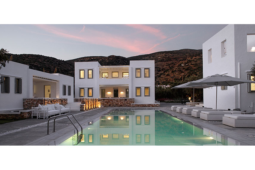 verina-villa-miles-away-travel-01